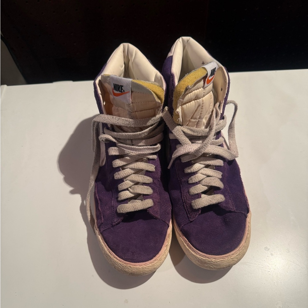Nike Purple Leather Sneakers